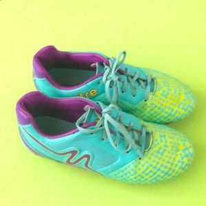 Soccer boots, kids 2, GUC!